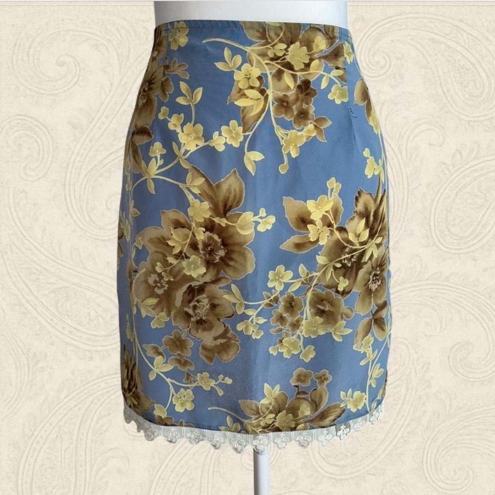 1990’s vintage I.N. San Francisco Blue and Yellow Floral Pencil Skirt